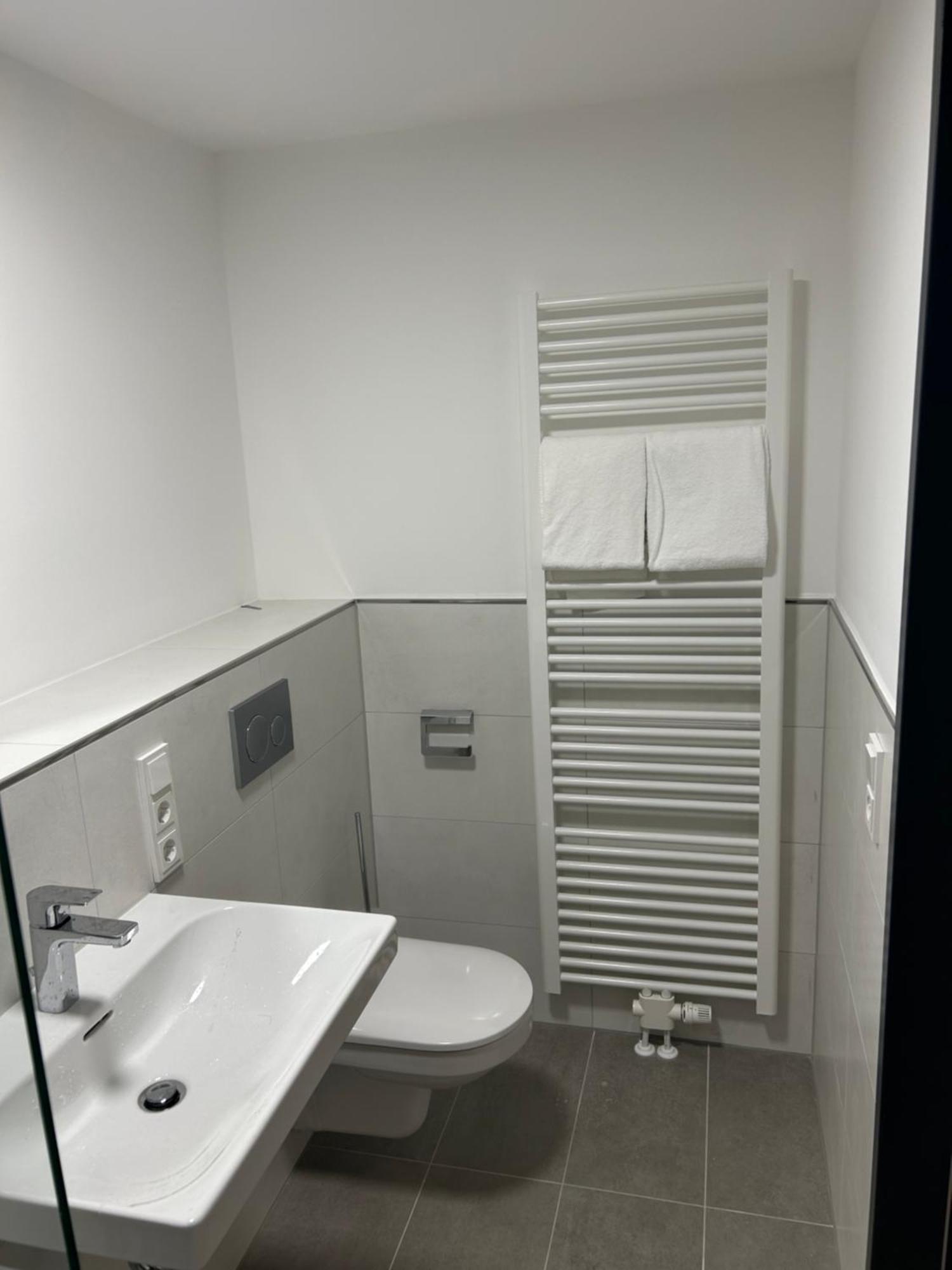 Unterschleißheim Munique Hotel Muenchen מראה חיצוני תמונה